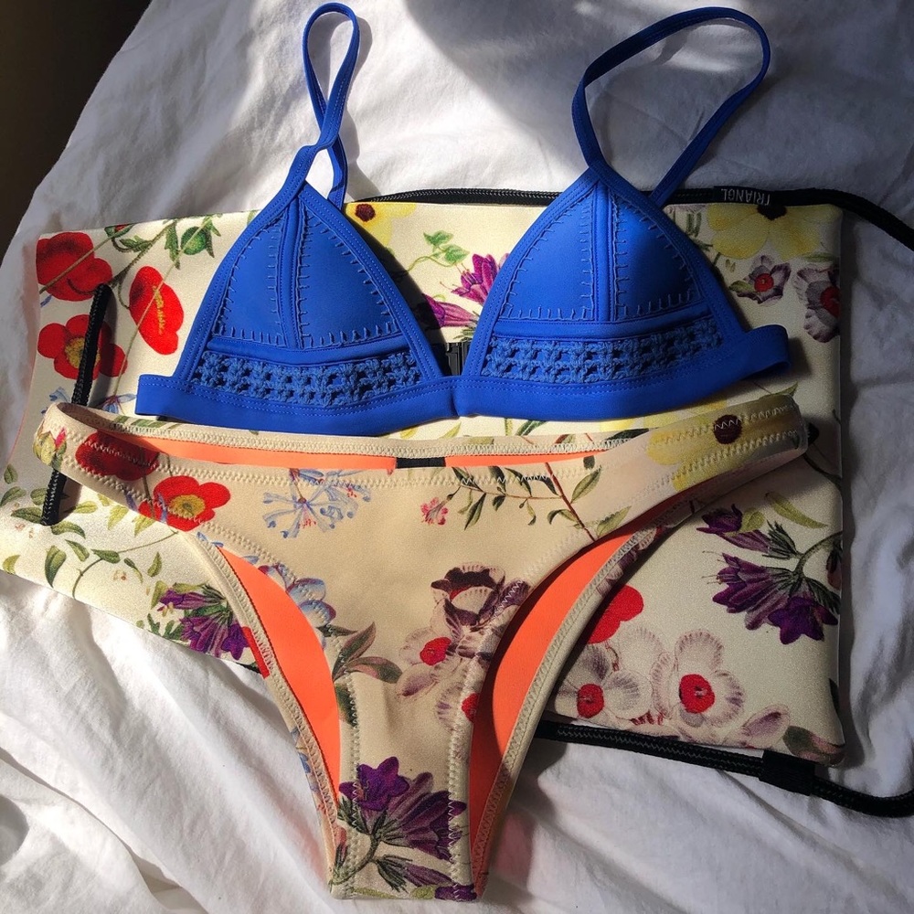 Blue and Floral Triangl Bikini